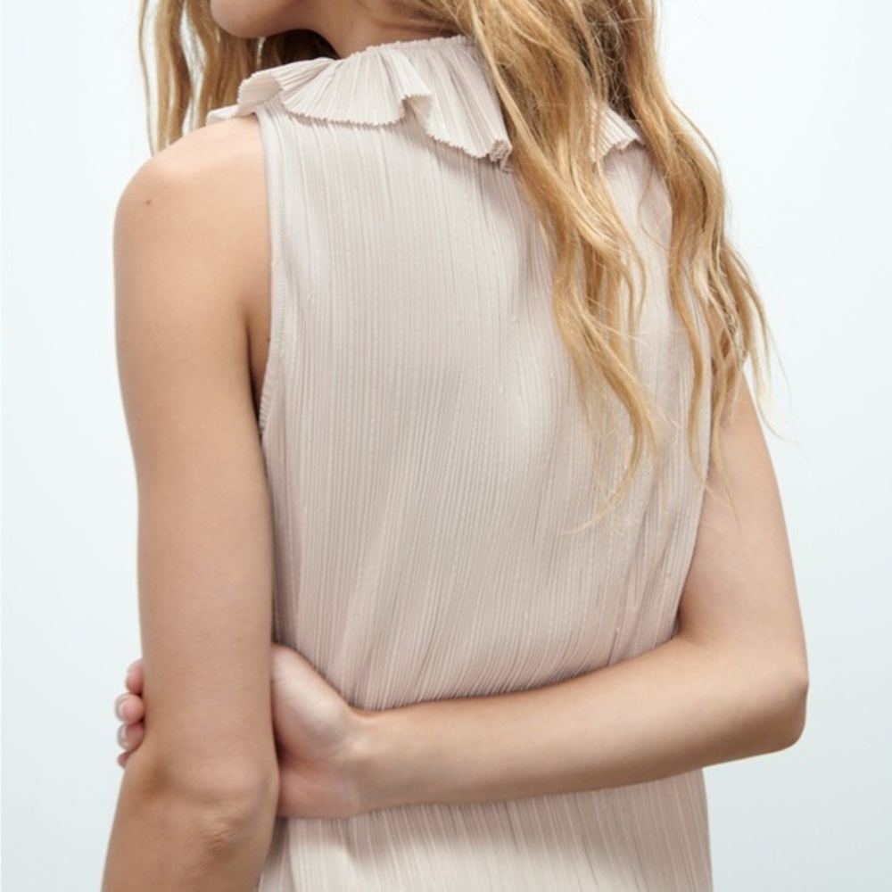 Zara Ruffle Top - Picture 11 of 11